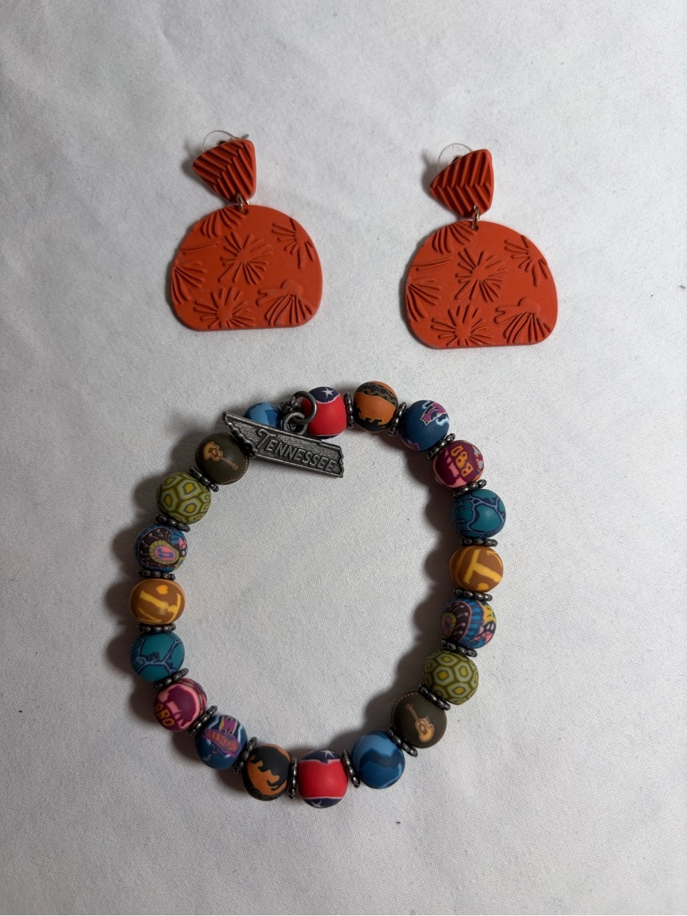 Tennessee Charm Beaded Bracelet and Orange Clay Earrings